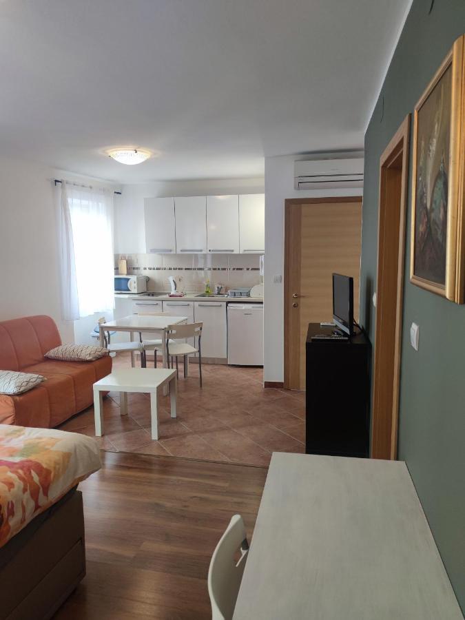 Apartment Casa Nova Rovinj Exterior foto