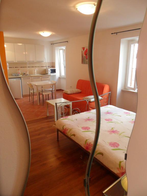 Apartment Casa Nova Rovinj Zimmer foto